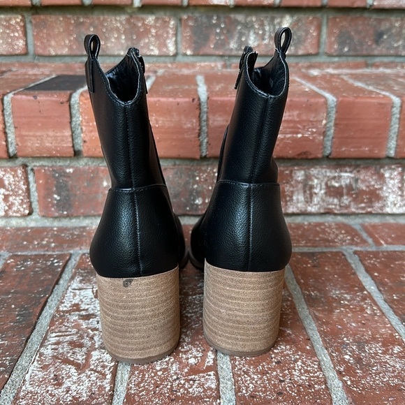 Dolce Vita Black Side Zip Toro Stacked Heel Ankle Boots Women's Size 10 - Picture 4 of 8